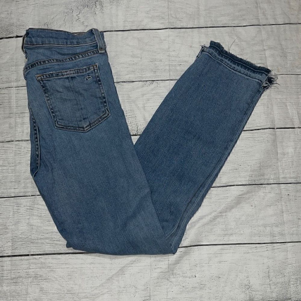 Rag & Bone Jean 10 Inch Stove Pipe Crop Distressed Denim Jeans sz 24 Step Hem